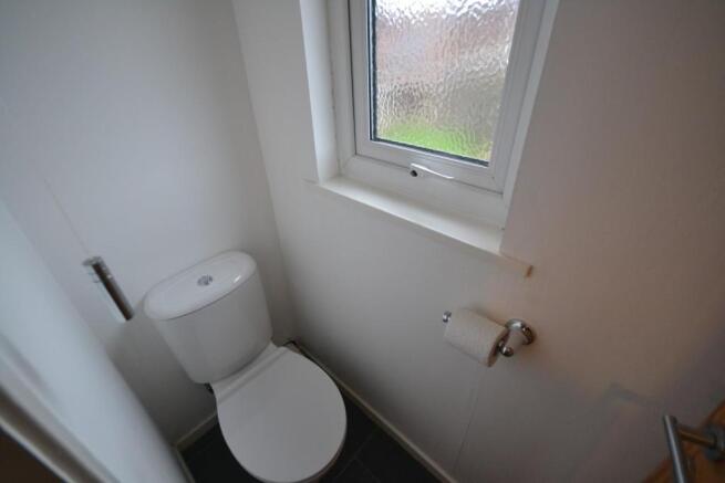 SEPARATE WC