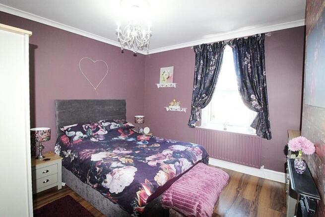 2 bed Terraced for sale Image 12