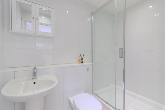 8469240-interior12.jpg