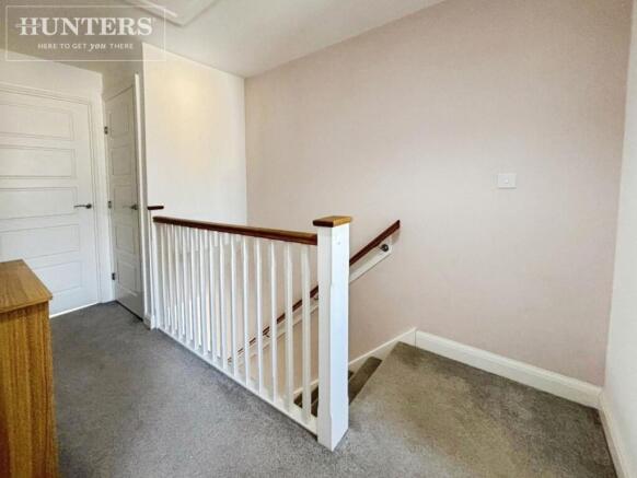 3 bed Semi-Detached for sale Image 7