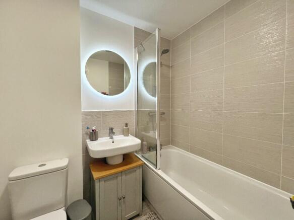 Photo 15