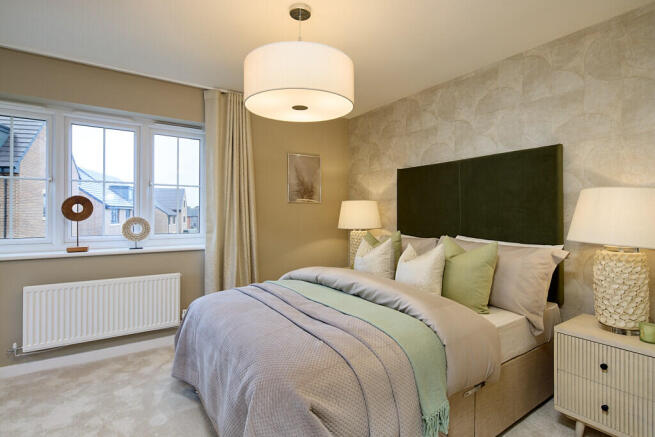 4 bed House for sale Image 5