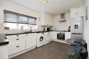20a, Firbank Road, Romford RM5 2TP
