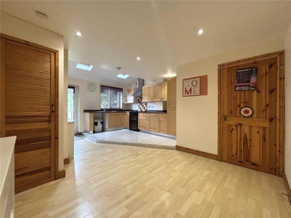 Kitchen Dining Area
