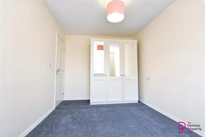 3 bed Terraced to rent Image 7