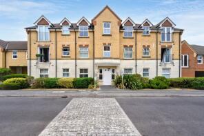 57, Sunlight Gardens, Fareham PO15 6DG