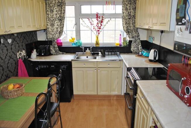 Kitchen / Dining Room