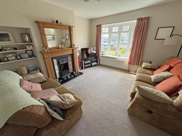 Living room A1.jpg