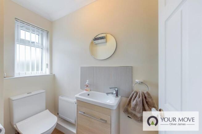 Cloakroom / WC