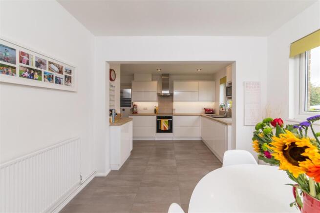 14 Brandles Road (12