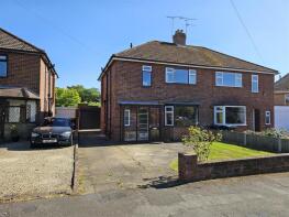 17, Meadow Road, Albrighton WV7 3DZ