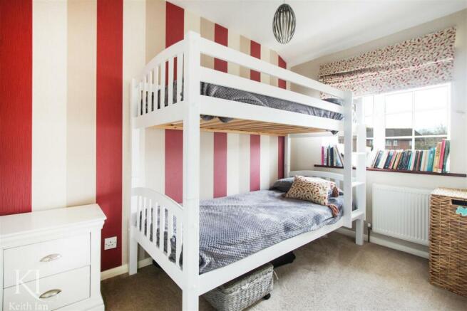 bedroom 3.jpg