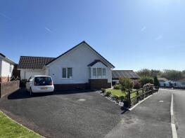 41, Delfryn, Ammanford SA18 3TT