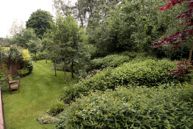 Brook Court