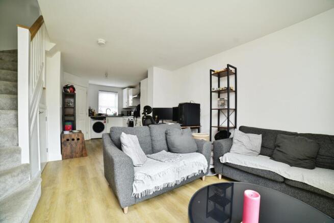 2 bed Semi-Detached for sale Image 5