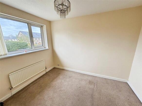 2 bed Semi-Detached for sale Image 7