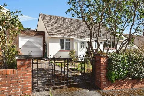 Broadparks Avenue, Pinhoe, Exeter, EX4