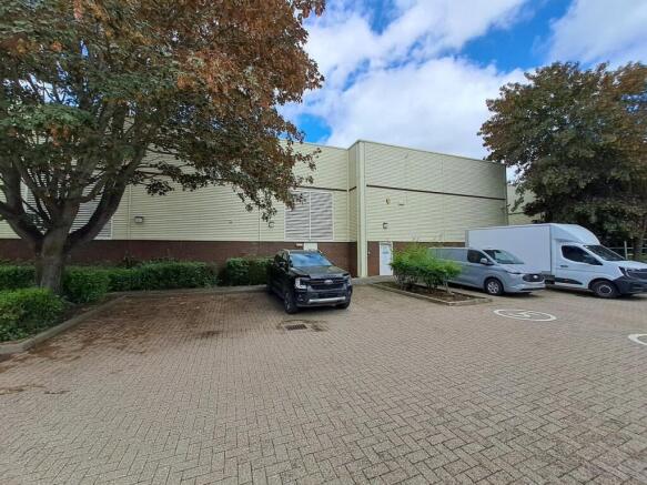 Unit 4a Avant Business Centre - External (3).jpg