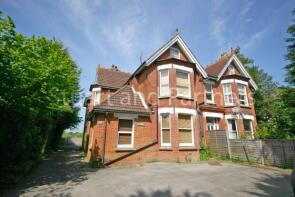 Flat 6, 57 The Gables, Hazelgrove Road, Haywards Heath RH16 3PG