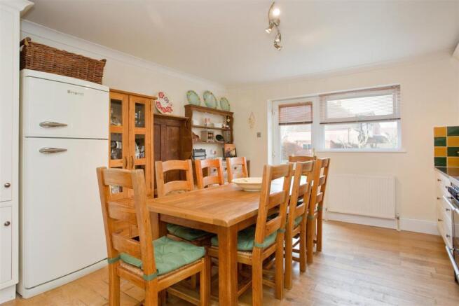Kitchen Diner