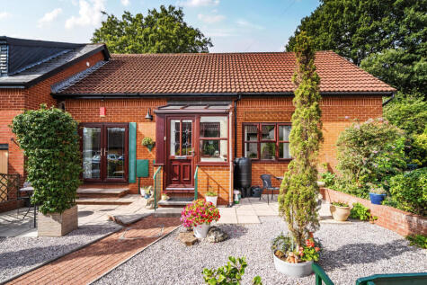 St. Johns Farm Mews, Exmouth, Devon, EX8