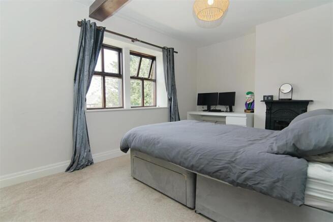 2 bed Terraced for sale Image 7