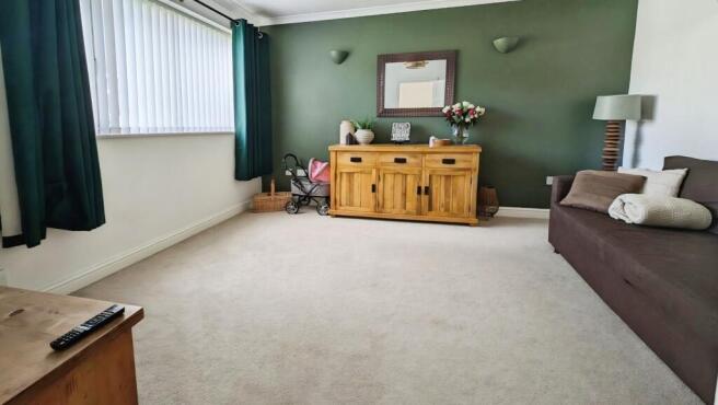 pbox-living_room-335777.jpg