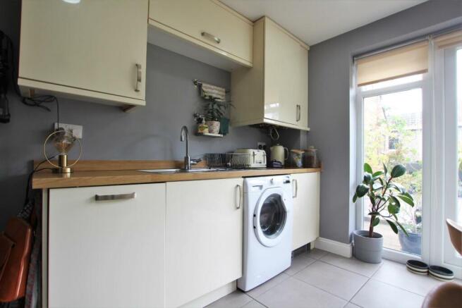 Open Plan Dining Room/Kitchen