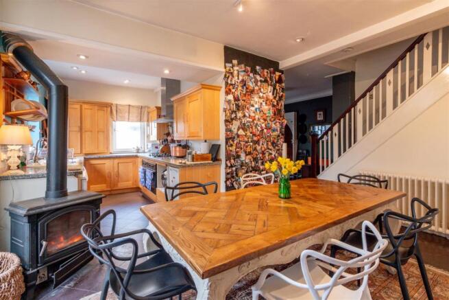 Dining Kitchen