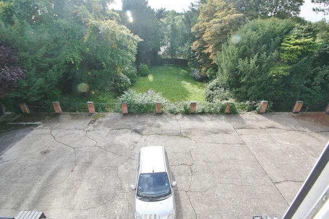 Photo 13