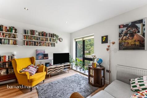 Broadash Close, London