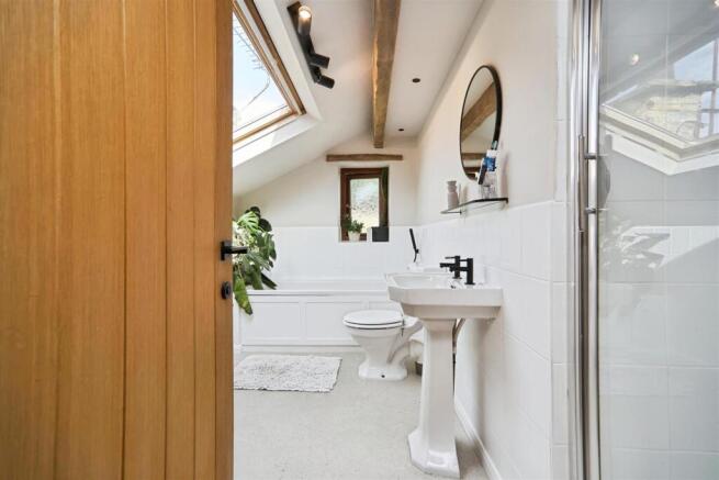 2 bed Barn Conversion for sale Image 10