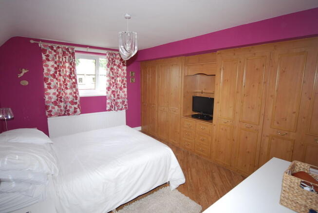 BEDROOM 1