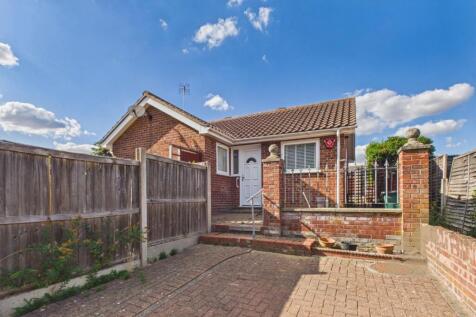 Mackay Court, Colchester, CO2