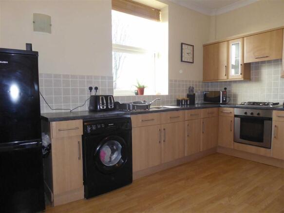 Fitted Kitchen: