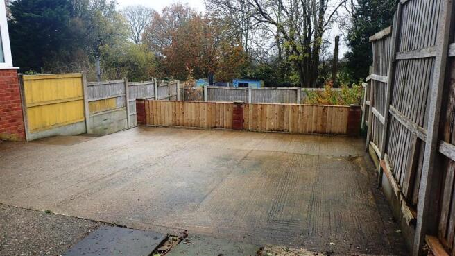 Garden 2 .JPG