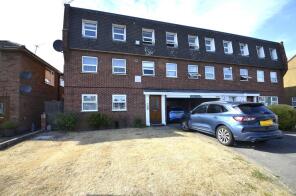 10, 41 43 Frederick House, Woodthorpe Road, Ashford TW15 2SA
