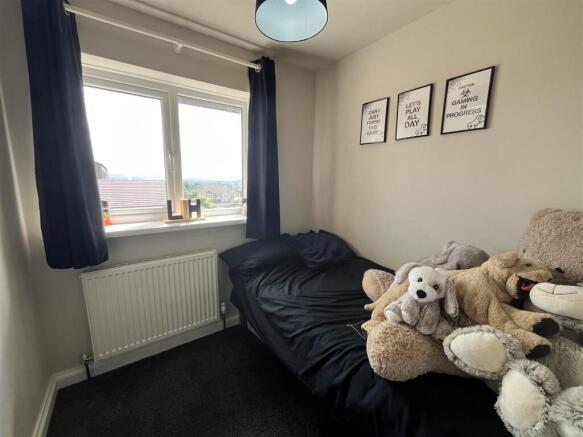 3 bed Link Detached House for sale Image 12