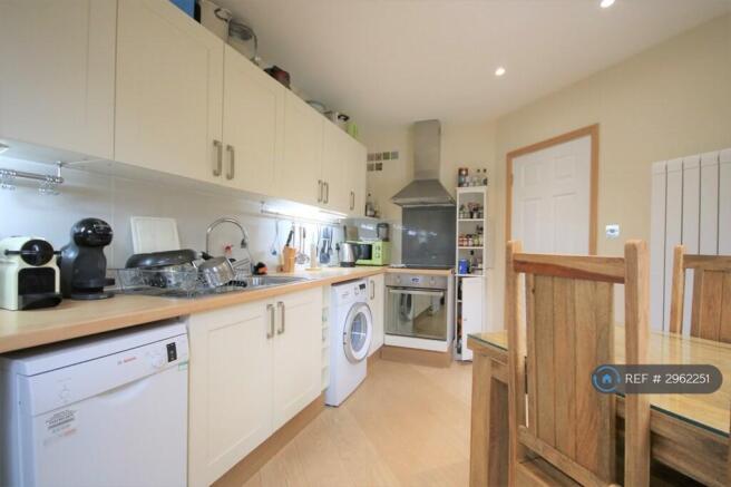 Kitchen - b