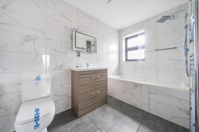 1397989-3-69662a2...