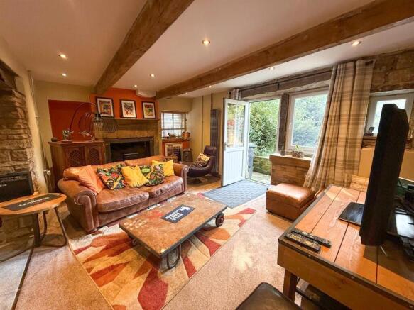 3 bed Terraced for sale Image 10