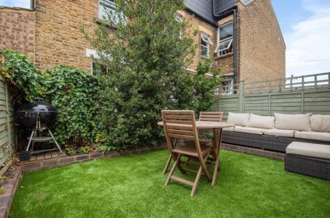 Dryden Road, Wimbledon, London, SW19