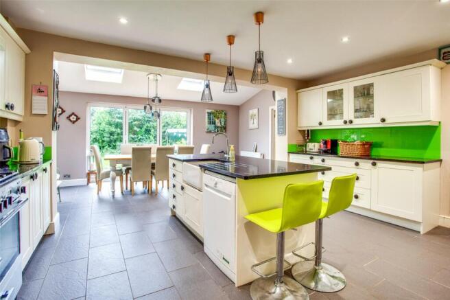 Kitchen/Breakfast
