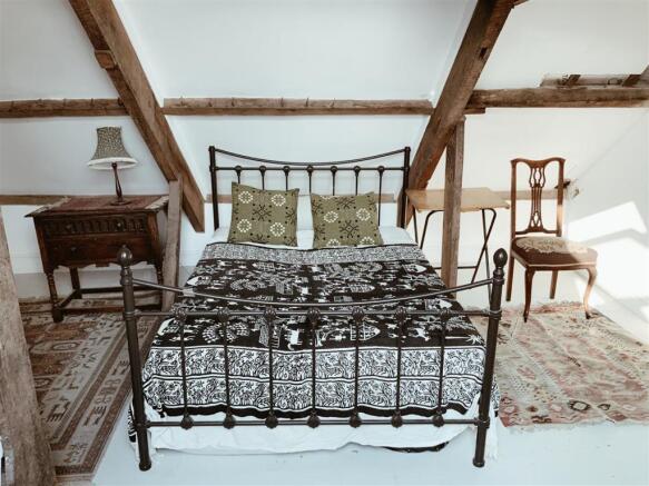 ATTIC ROOM