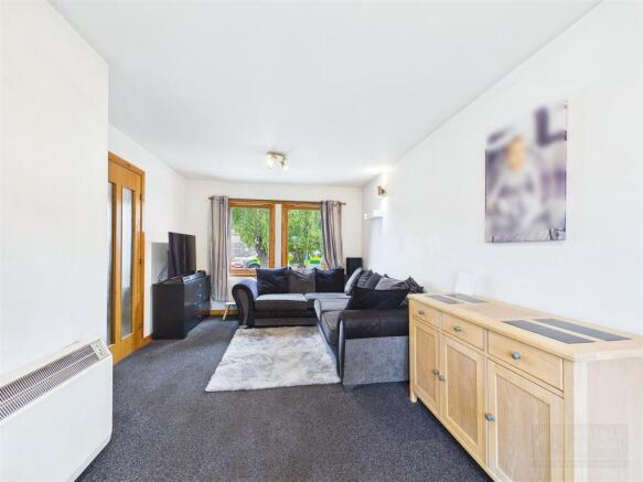 Sitting Room and Dining Area