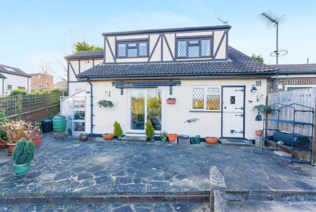 4 lynton rd 12 - 800