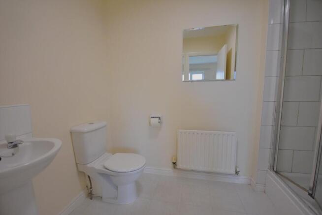 Ensuite.JPG