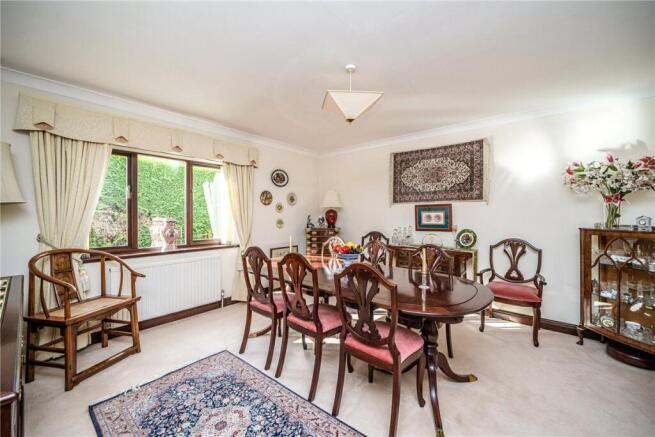 4 bed Detached for sale Image 4