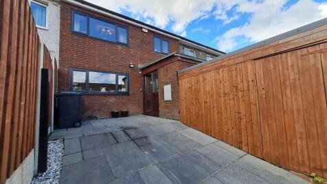 Morehall View, Wharncliffe Side, S35