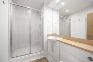Flat 9, Gaumont Tower, Dalston Square, Hackney, London E8 3BQ